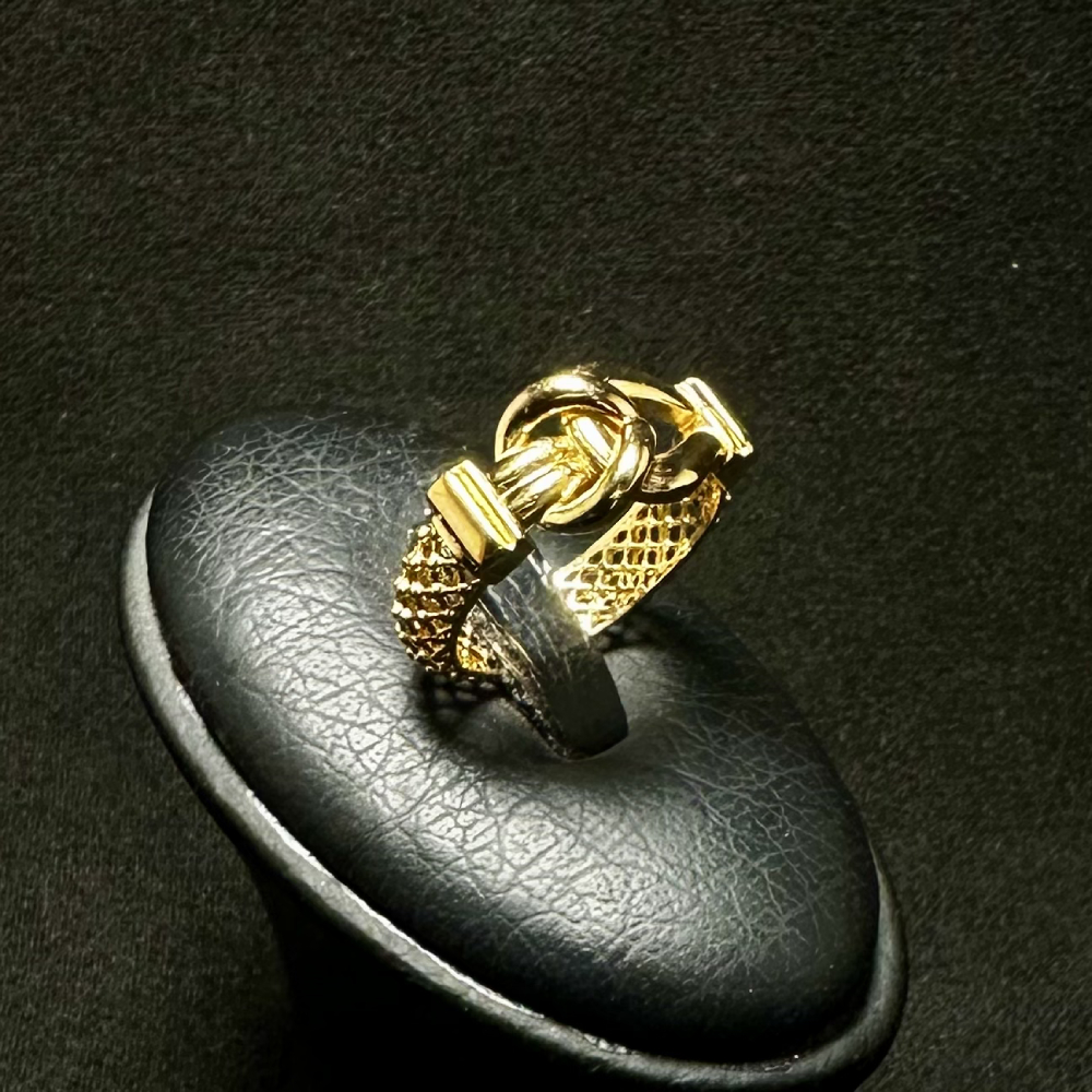 انگشتر طرح جسیکا